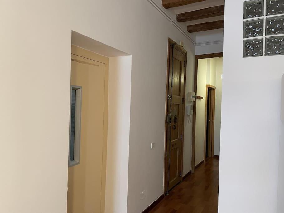 Apartment Winahost Ramblas Barcelona